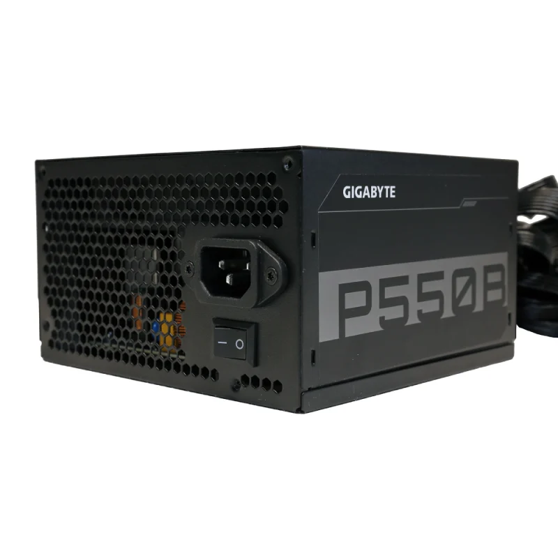 منبع تغذیه گیگابایت مدل GIGABYTE GP-P550B کارکرده | فروشگاه خرید کامپیوتر لیان سیستم